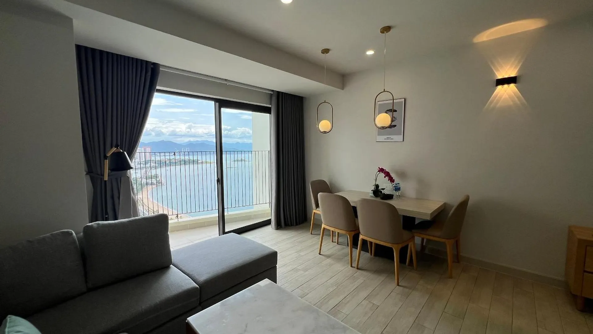 Honey Moon Lejlighed Nha Trang 0*,
